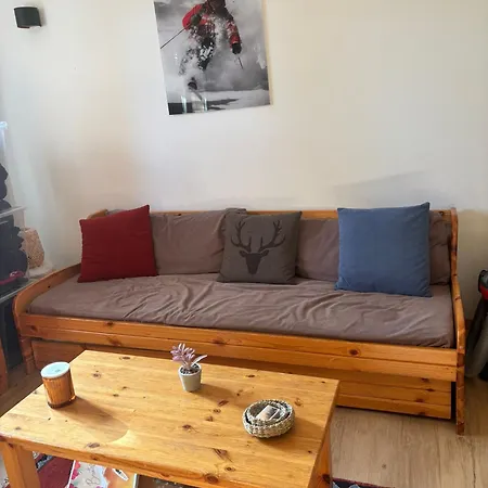 Apartament Cosy In Out In Haute Pracondu - Draps Serviettes Et Nettoyage Inclus