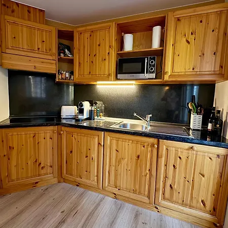 Cosy In Out In Haute Pracondu - Draps Serviettes Et Nettoyage Inclus *